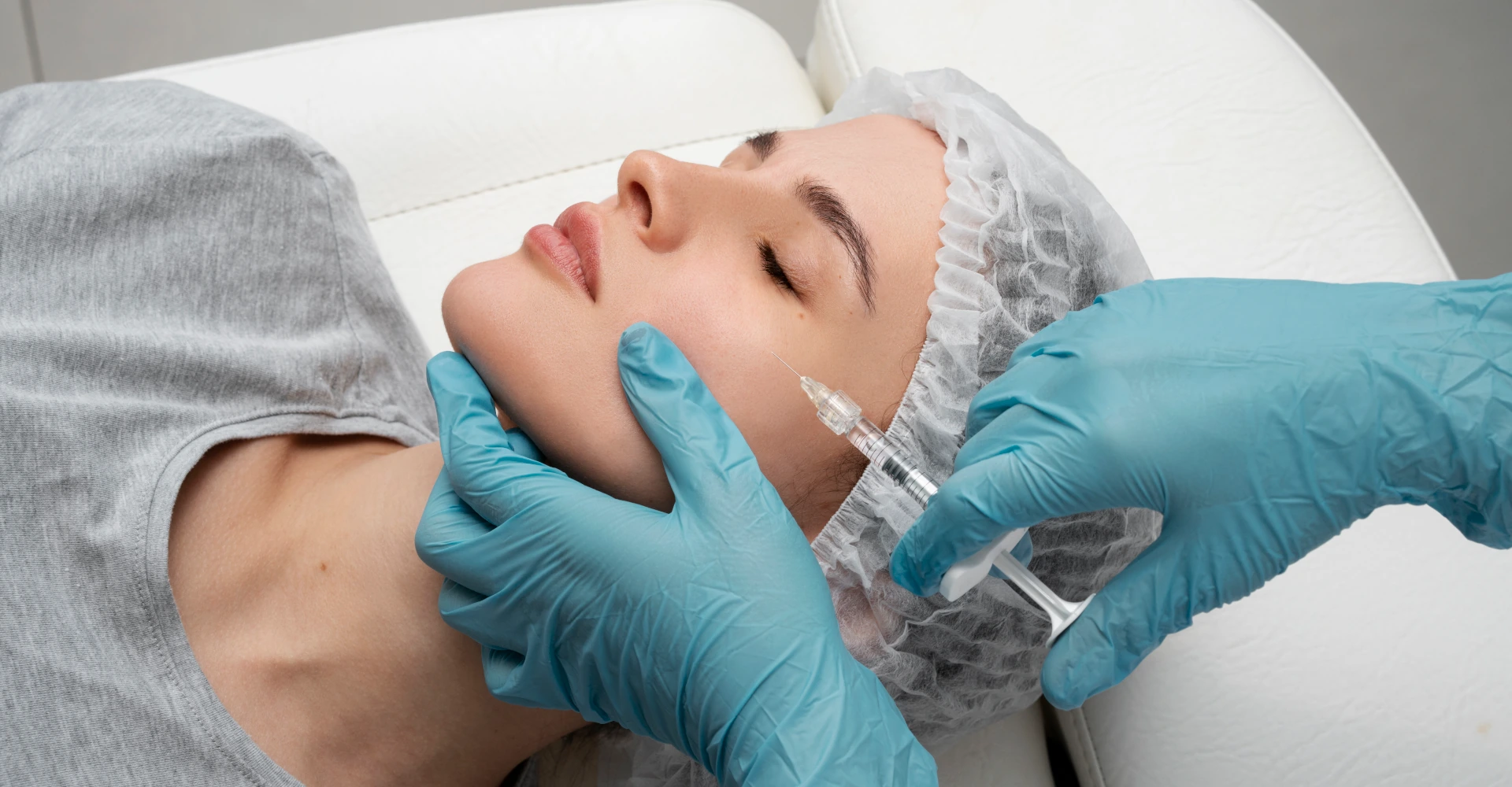 MEDICUM Longevity & Beauty gabinet medycyny estetycznej Toruń kosmetologia estetyczna zabiegi medycyna estetyczna botoks kwas hialuronowy biostymulatory tkankowe grafika