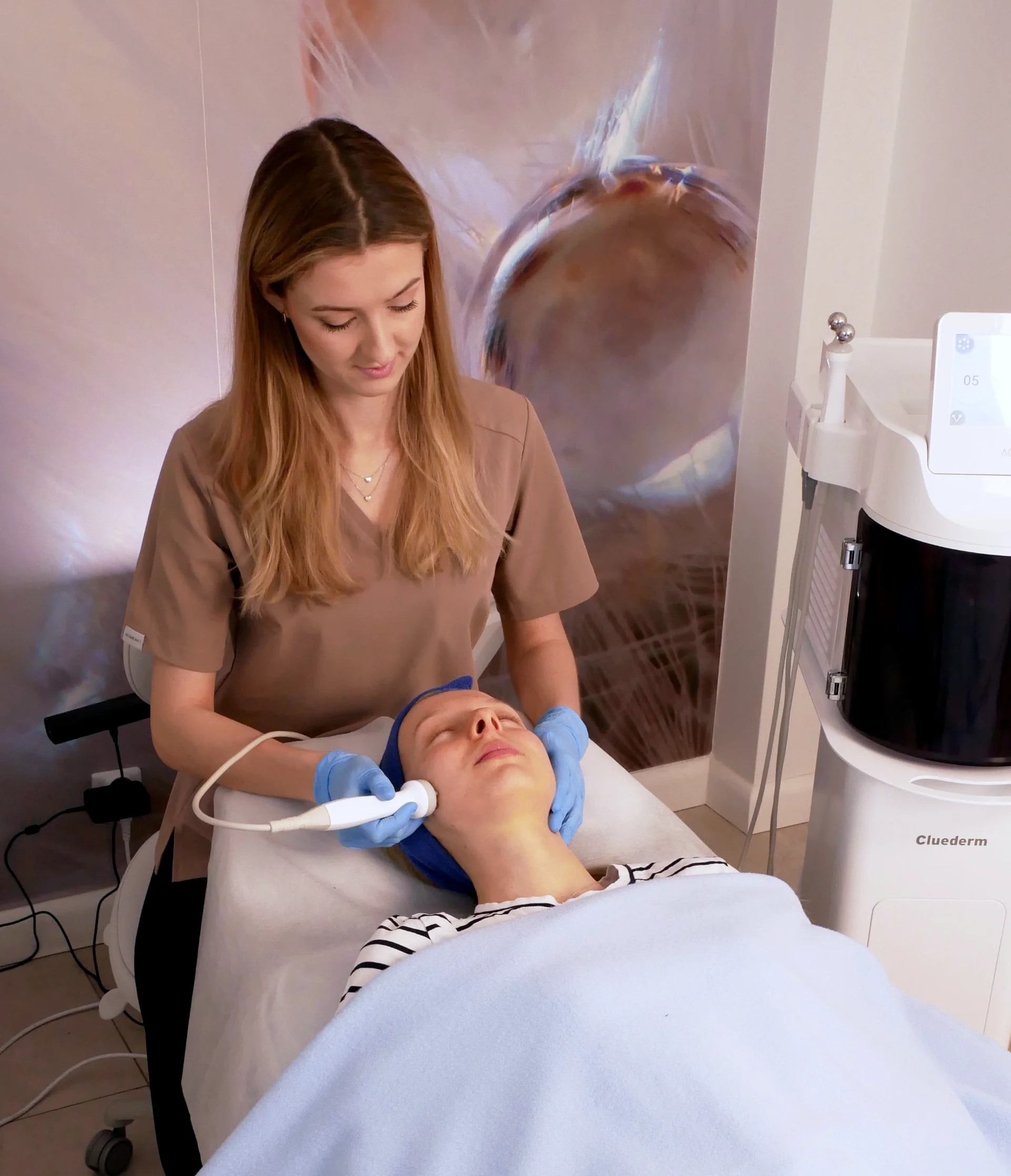 MEDICUM Longevity & Beauty klinika medycyny estetycznej Toruń kosmetologia estetyczna zabiegi medycyna estetyczna grafika Medicum o nas historia i misja